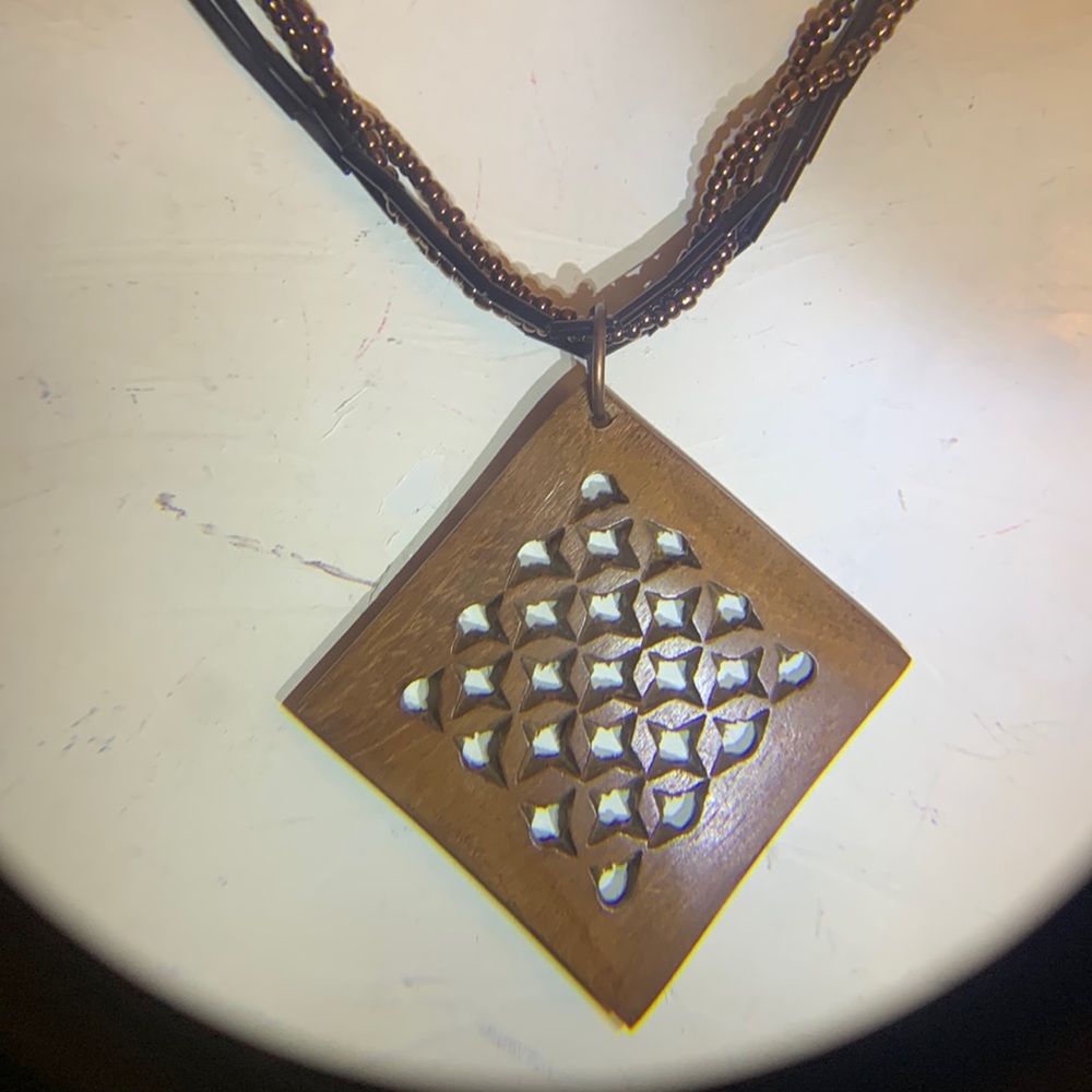 NWT  wood pendant beaded necklace By GIGI